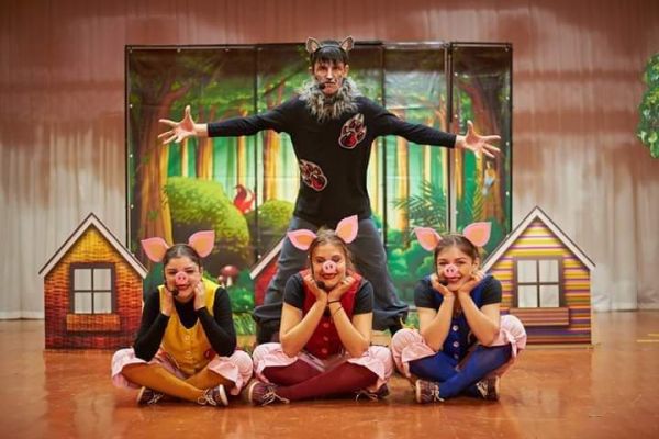 Aventurile celor Trei Purceluși - Spectacol Interactiv de Animație pentru Copii | +3
