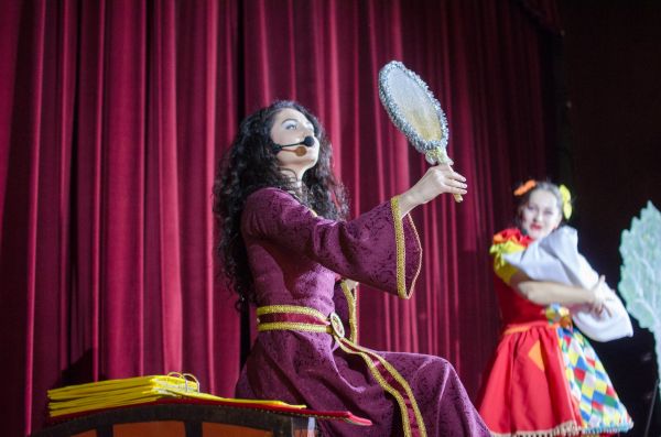 Rapunzel - Spectacol Interactiv de Animație pentru Copii | +3