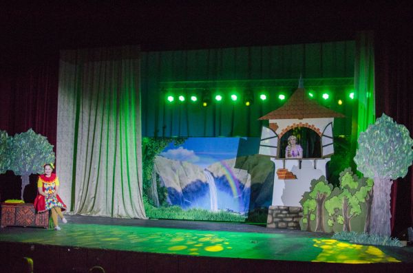 Rapunzel - Spectacol Interactiv de Animație pentru Copii | +3
