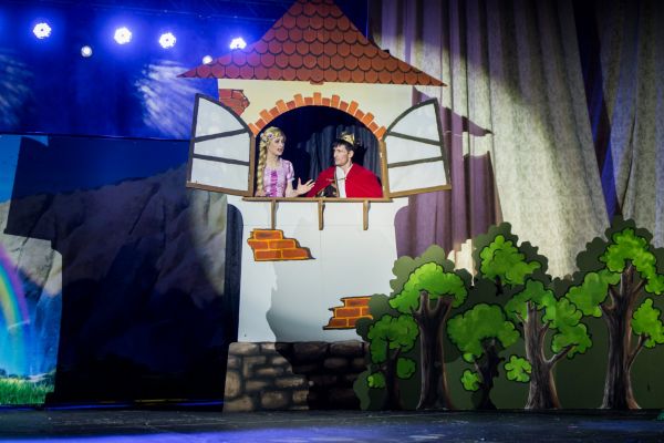 Rapunzel - Spectacol Interactiv de Animație pentru Copii | +3
