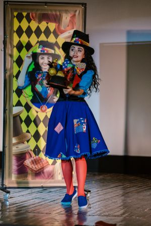 Alissa în Țara Minunilor -  Spectacol Interactiv de Animație pentru Copii | +4