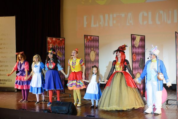 Alissa în Țara Minunilor -  Spectacol Interactiv de Animație pentru Copii | +4