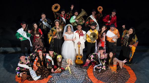 GYPSY WEDDING