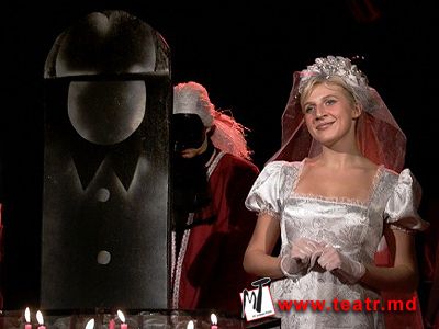 Спектакль "Тройкасемеркатуз"