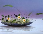 Ikebana pentru sarbatoarea traditionala japoneza "Hinamatsuri"