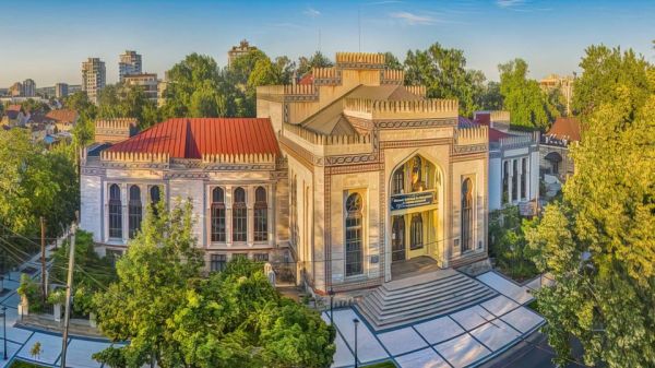 A FREE GUIDED TOUR OF THE NATIONAL MUSEUM