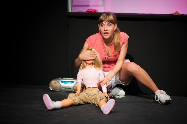 "The Girl with 13th Floor" Performance