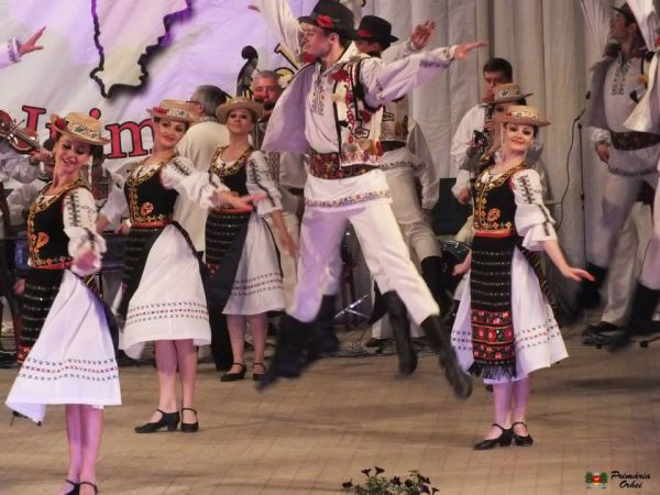 Ansamblul Naţional Academic "JOC"