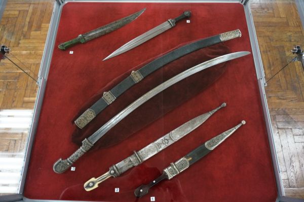 Weapons and military equipment - evolution in time