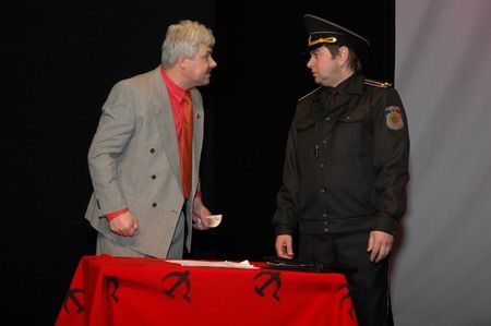 Spectacolul "Cu bunelul, ce facem?"