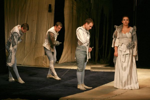 Spectacolul "Romeo şi Julieta"