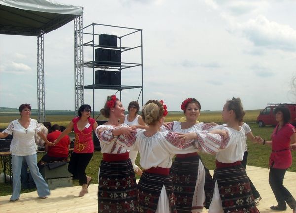 Gustar - Ethno Music Festival